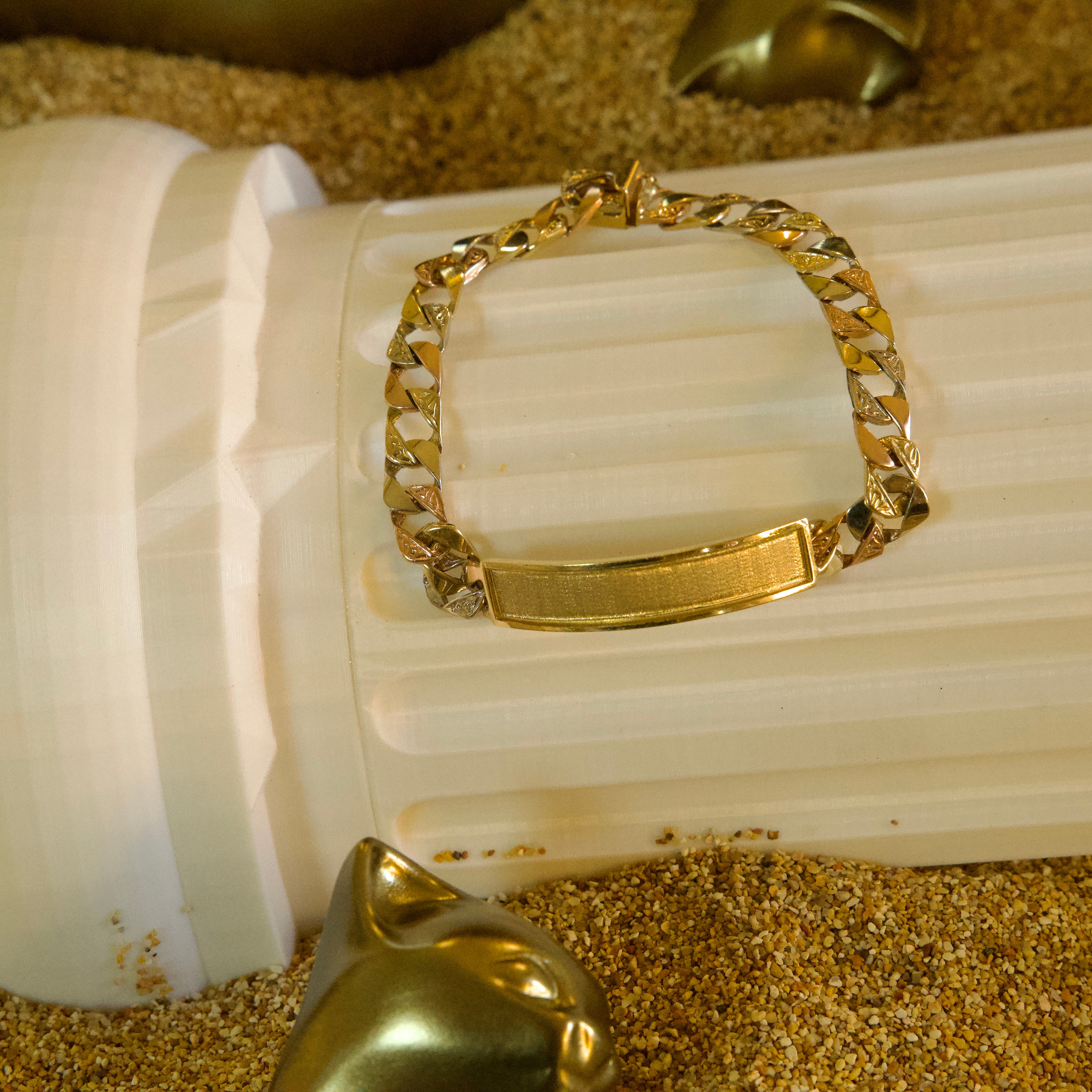 Esclava Cubana Tres Oros 10K