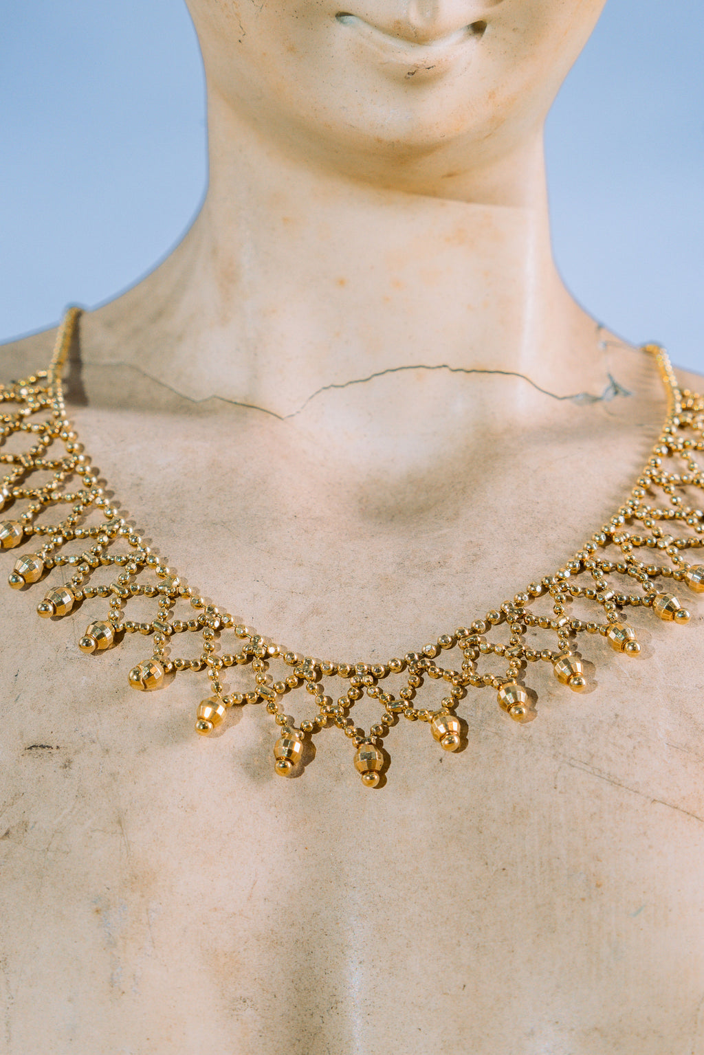 Gargantilla elegante de bolitas 14K