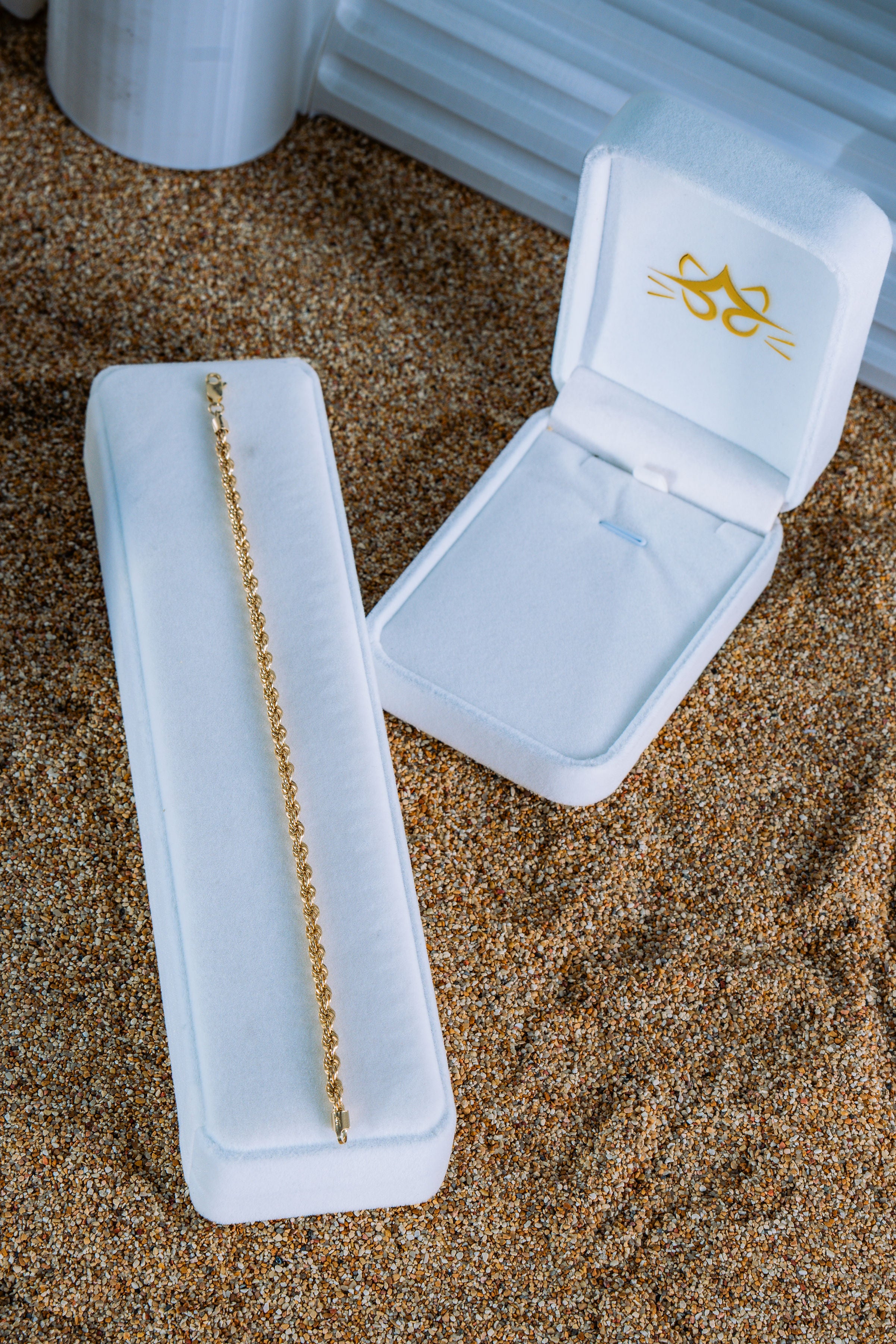 Pulsera Lazo Vacío 10K