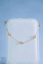 Pulso Van Cleef pequeño blanco 10K