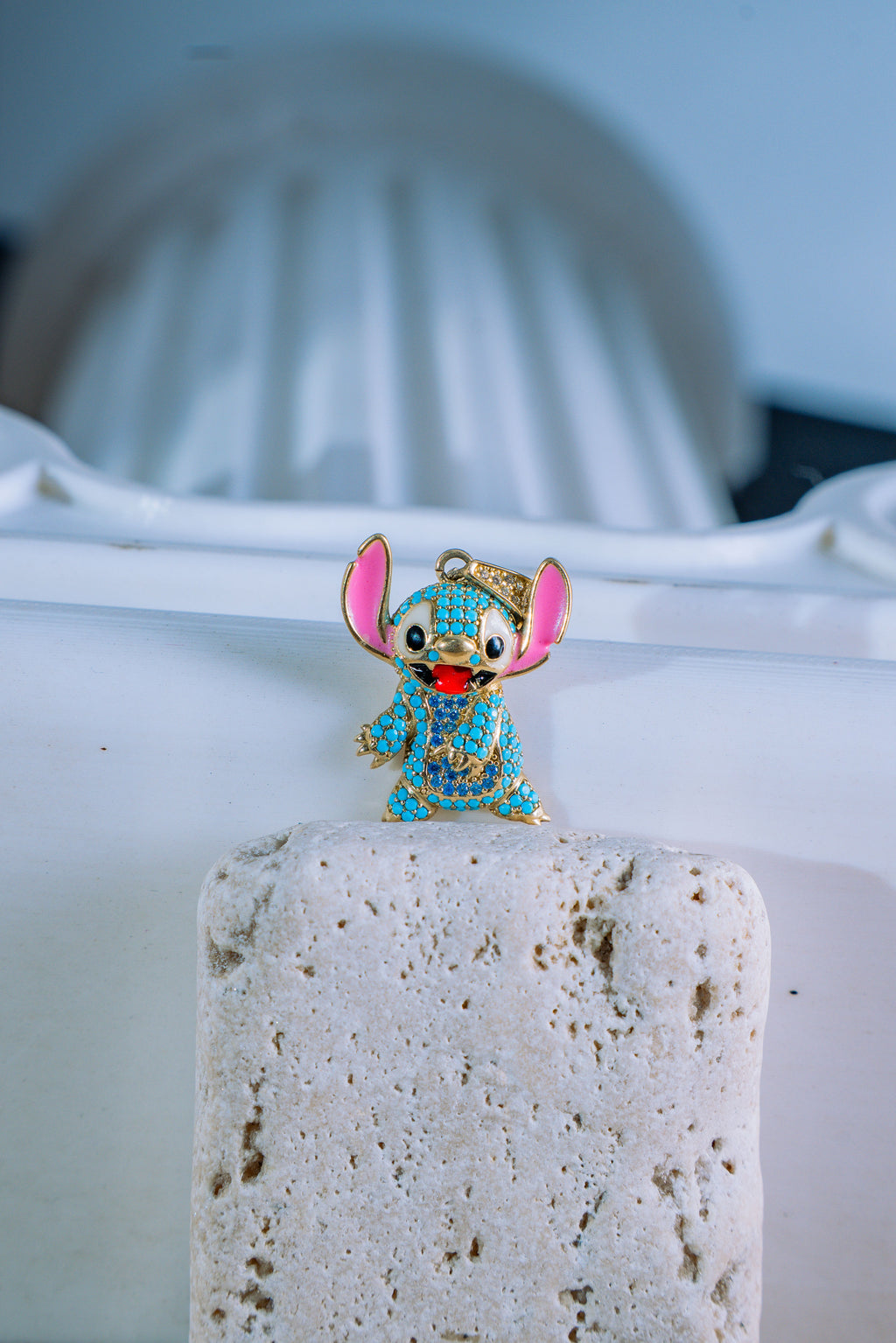 Dije de Stitch 10K