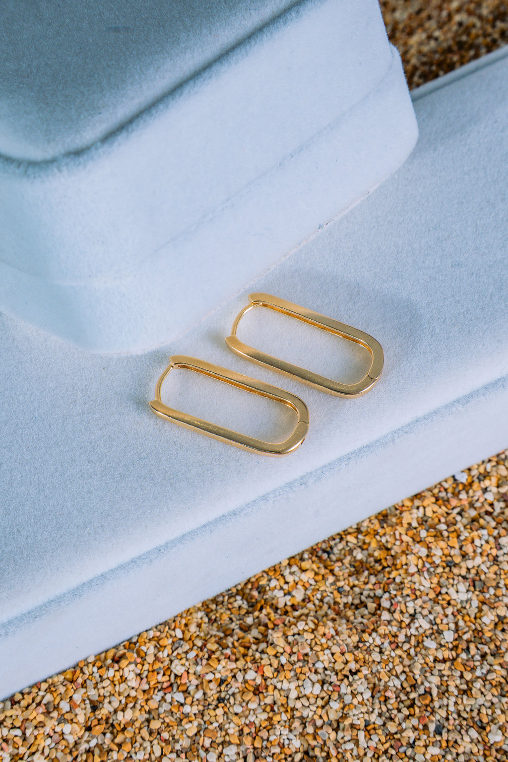 Aretes rectangulares 14K