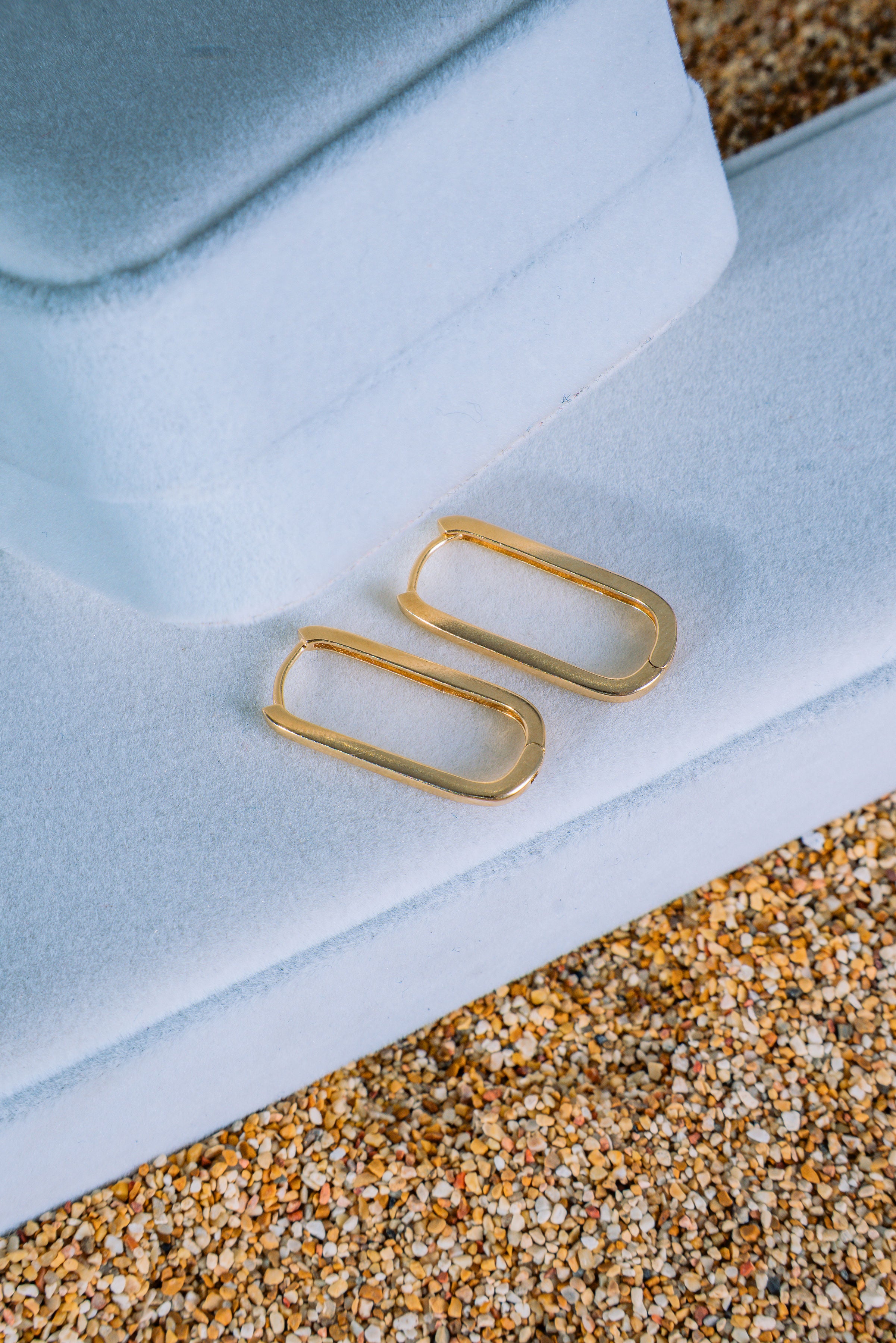 Aretes rectangulares 14K