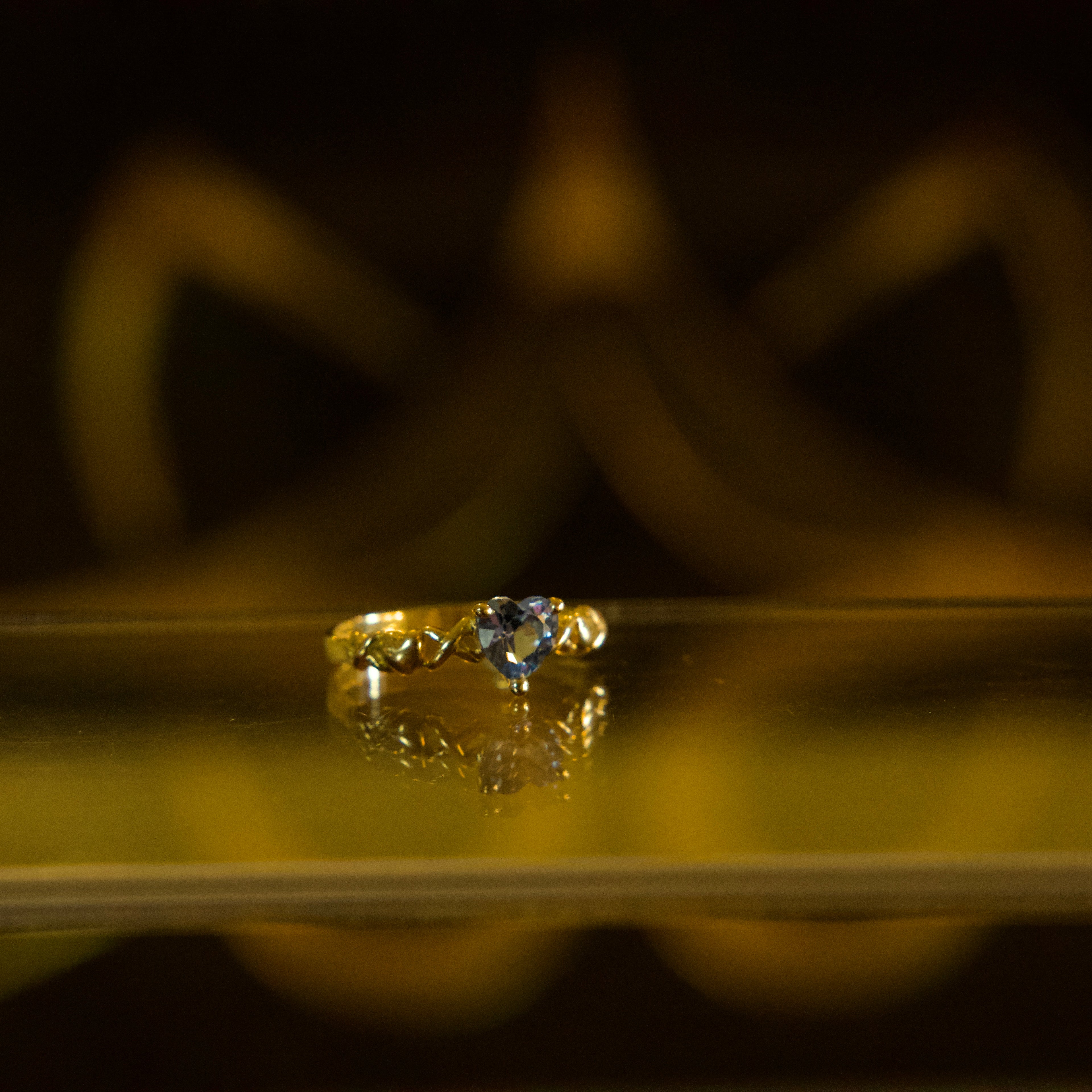 Anillo con Corazón Celeste 10K