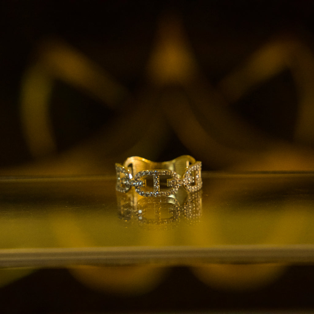 Anillo de Cadena con Zirconias Blancas 14K