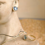 Set de Joyas Corazón celeste con piedras blancas 10K