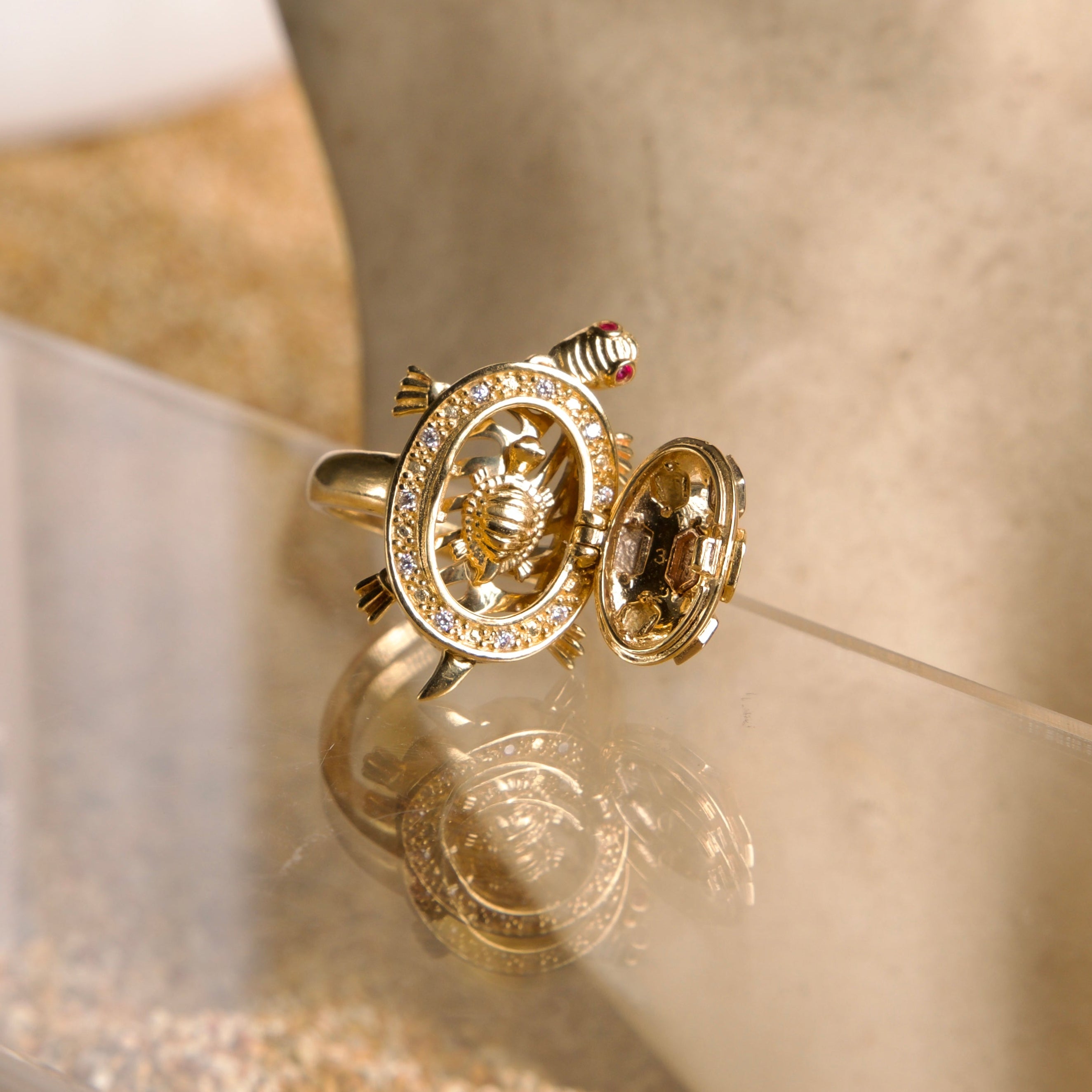 Anillo de Tortuga 3 oros 14K