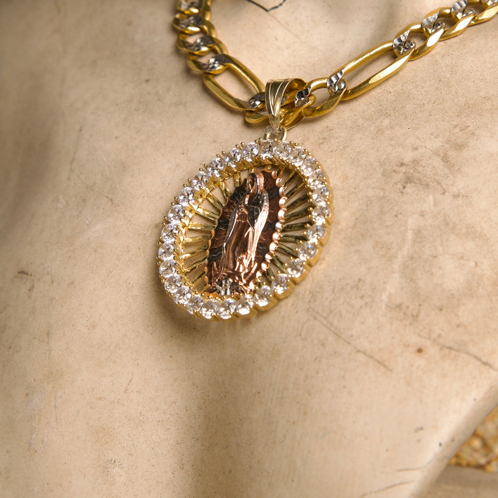 Dije Circular Virgen de Guadalupe 3 oros 10K