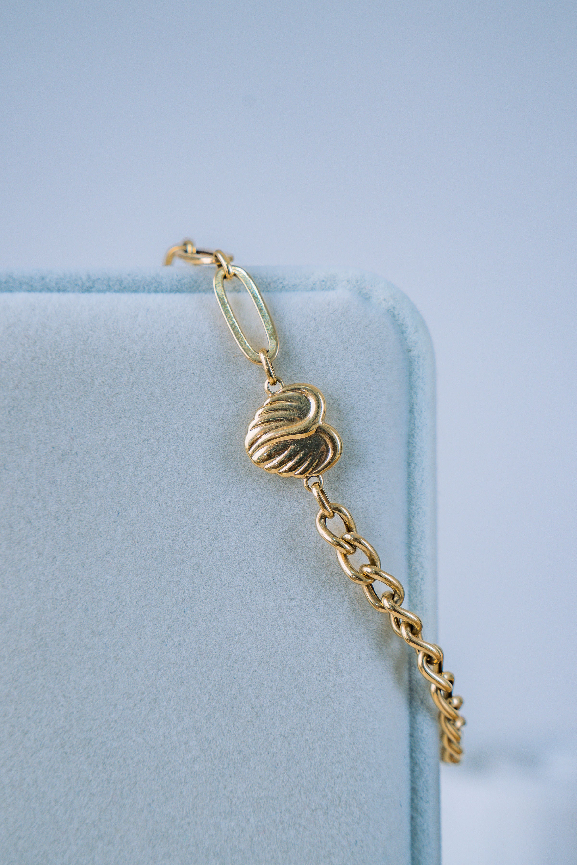 Pulsera vacía con corazón 10K