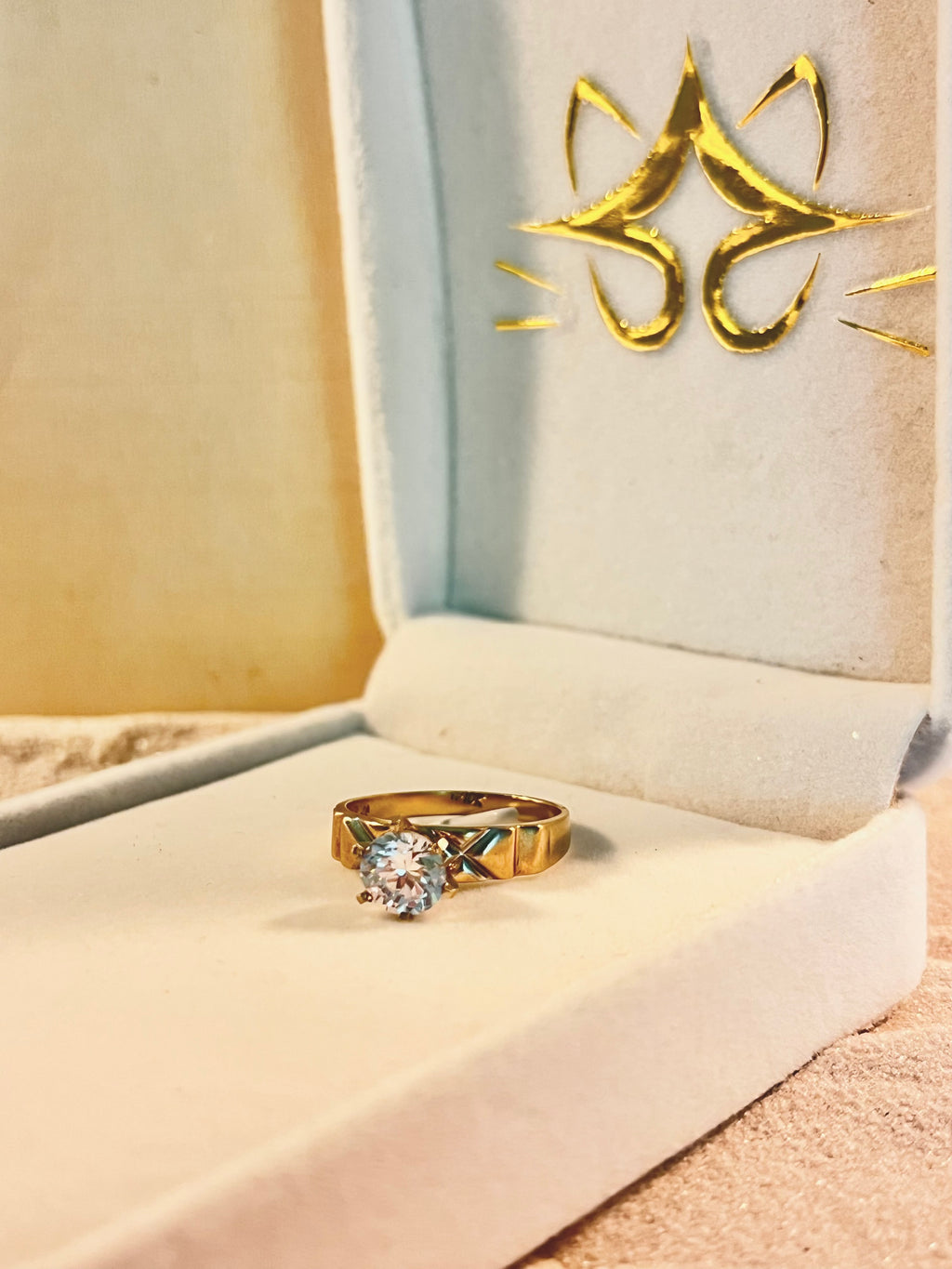 Anillo de compromiso 10K