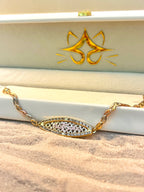 Pulsera 15 años con placa ovalada 3 oros 10K