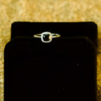Anillo de Plata con piedra negra cuadrada